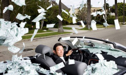 Tindakan Pamer Atau Flexing Mengenai Harta Benda