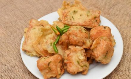 Jajanan Gorengan Indonesia Yaitu Paling Terkenal Bakwan