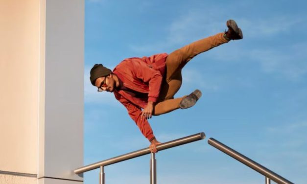 Kegiatan Rintangan Parkour Menjadi Aktivitas Anak Muda