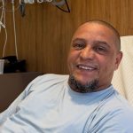 Bek Kiri Brasil Pemain Profesional Roberto Carlos