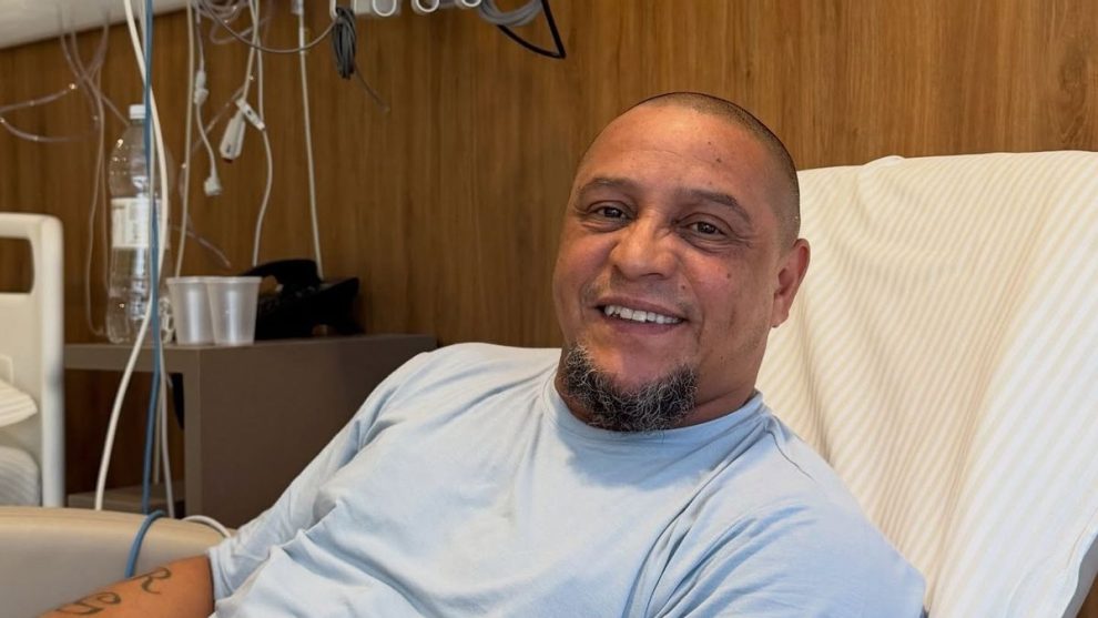 Bek Kiri Brasil Pemain Profesional Roberto Carlos
