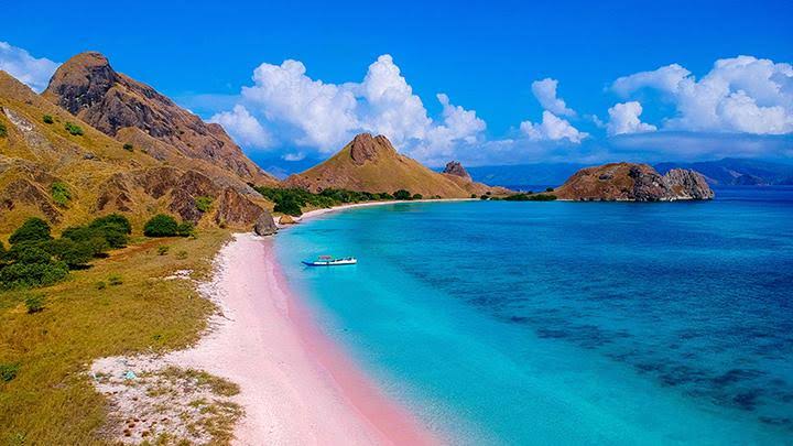 Wilayah Indah Pantai Di Beberapa Tempat