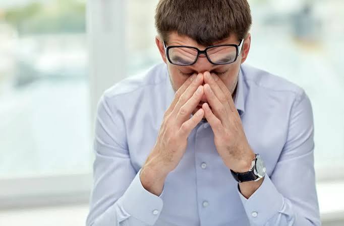 Kondisi Stres Akibat Banyak Tekanan Dari Lingkungan