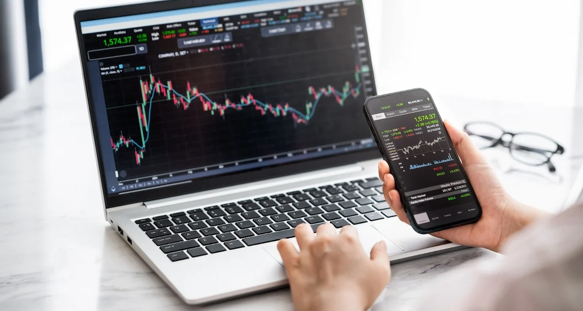 Transaksi Seorang Trader Dalam Aktivitas Aset Digital