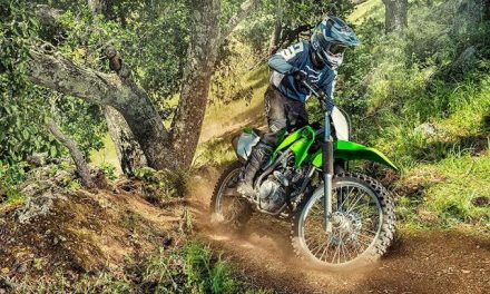 Kendaraan Trail KLX Sepeda Motor Segala Medan