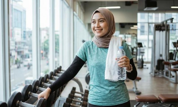 Olahraga Beban Gym Untuk Pembentukan Otot