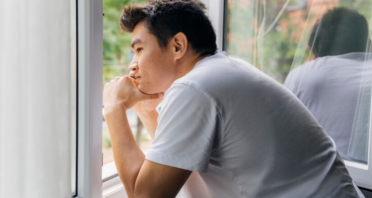 Kepribadian Penyendiri Introvert Sifat Seseorang
