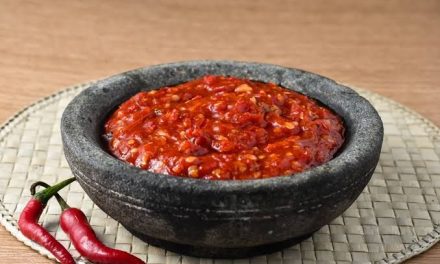 Hidangan Pelengkap Sambal Dalam Sebuah Kuliner