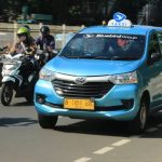 Kendaraan Umum Taksi Dengan Transportasi