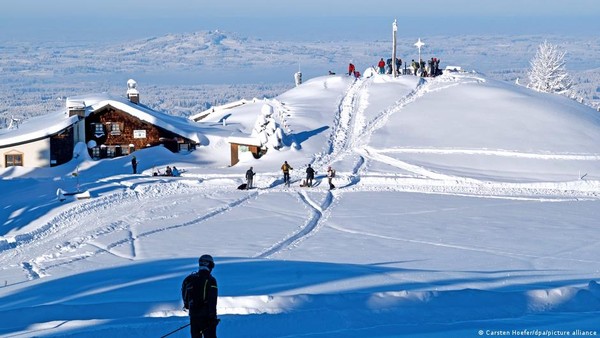 Olahraga Rekreasi Salju Ski Yang Cukup Seru